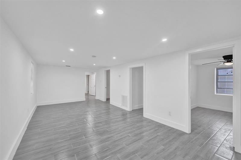 Image 5 of 16 For 5025 22nd St