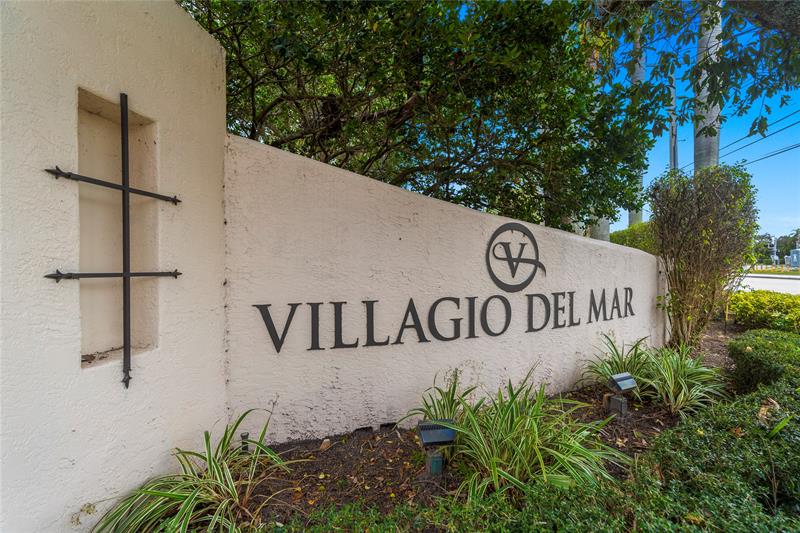 Image 46 of 52 For 515 Via Villagio