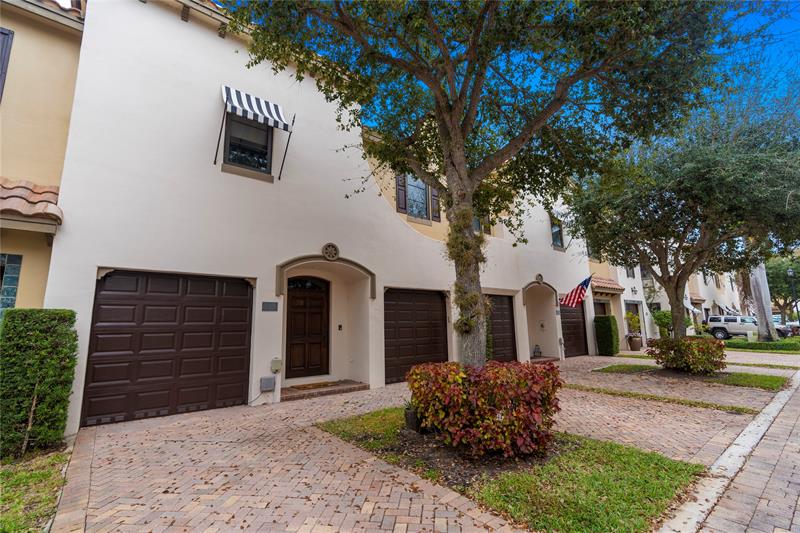 Image 7 of 52 For 515 Via Villagio