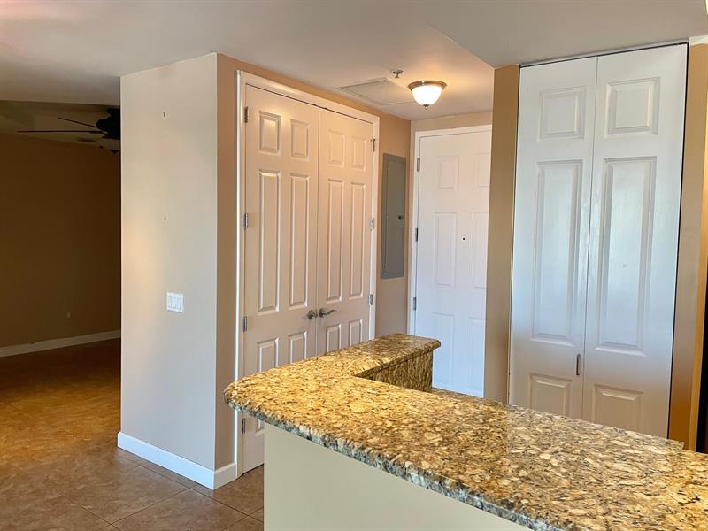 Image 15 of 58 For 2617 14th Ave  406