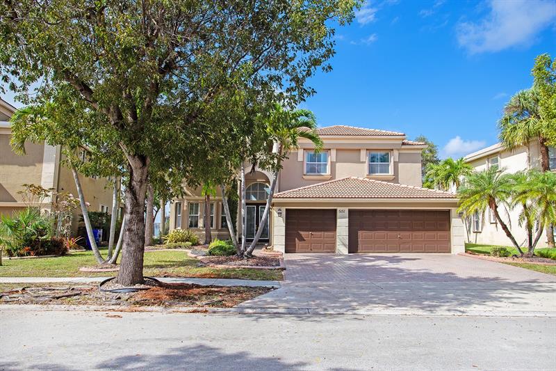Image 4 of 74 For 5151 159th Ave