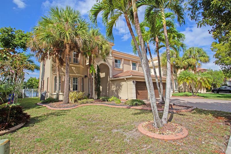 Image 5 of 74 For 5151 159th Ave