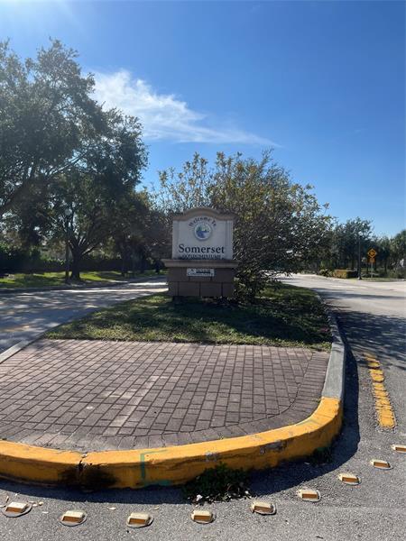 Image 2 of 18 For 2861 Somerset Dr  101
