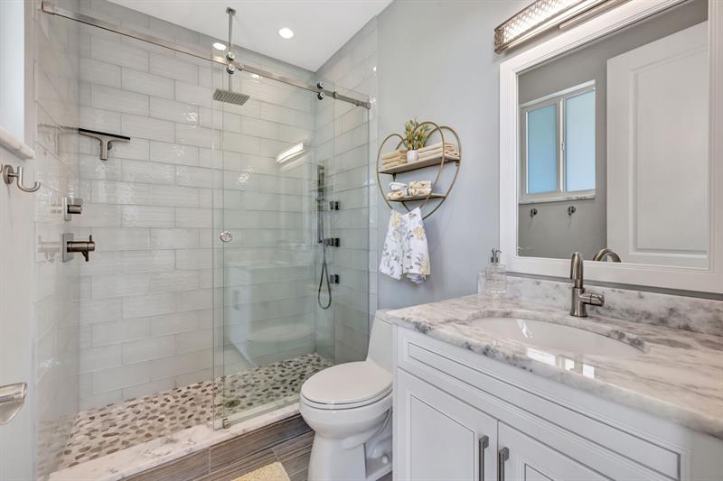 Image 33 of 65 For 288 Tradewinds Ave