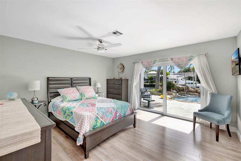 Image 37 of 65 For 288 Tradewinds Ave