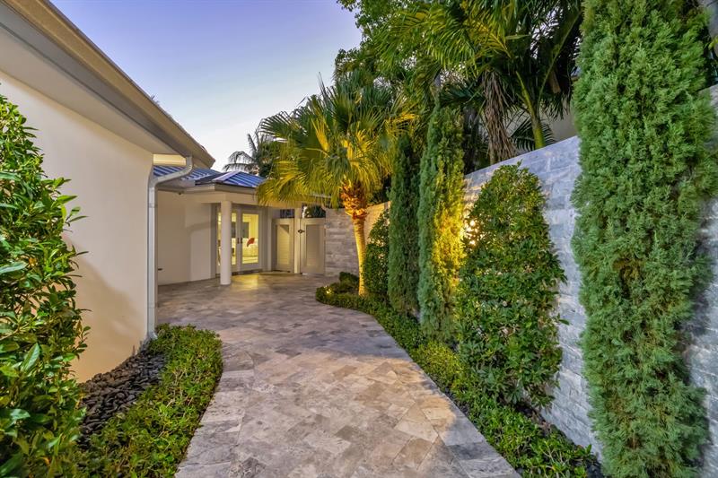 Image 6 of 65 For 288 Tradewinds Ave