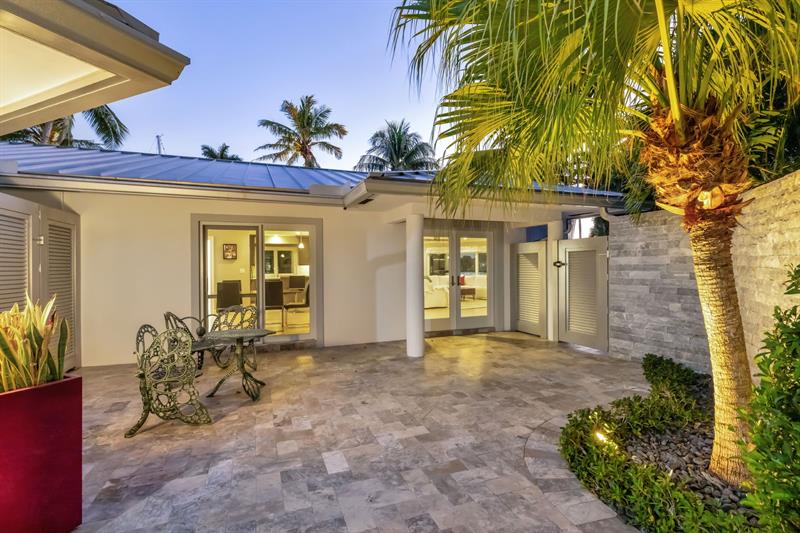 Image 7 of 65 For 288 Tradewinds Ave