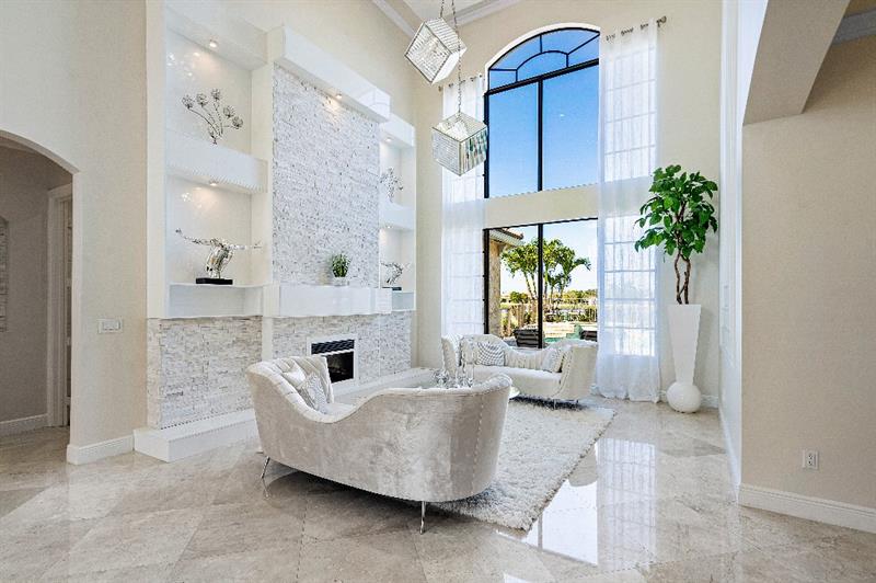 Image 4 of 50 For 9105 Equus Cir
