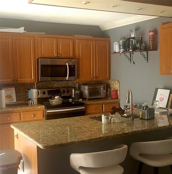 Image 10 of 27 For 5321 53rd Way  5321