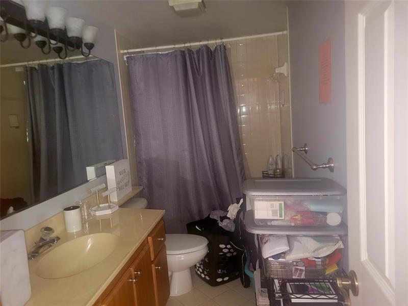 Image 20 of 27 For 5321 53rd Way  5321