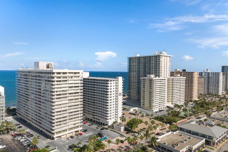 Image 6 of 38 For 4020 Galt Ocean Drive  807