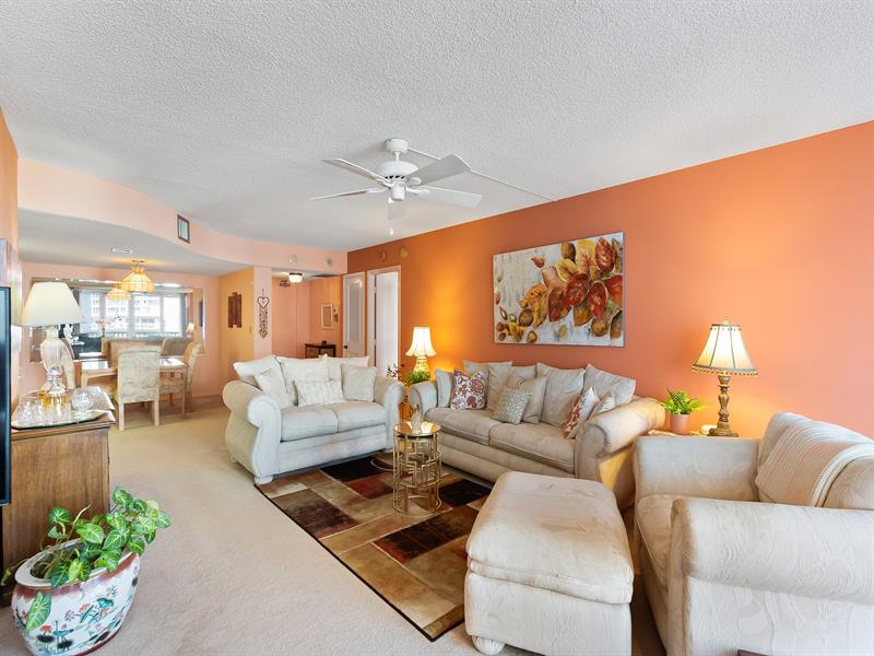 Image 7 of 38 For 4020 Galt Ocean Drive  807