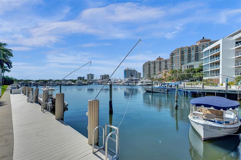 Image 33 of 34 For 1124 Seminole Dr  3a