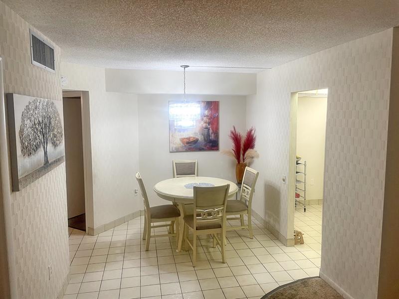 Image 23 of 30 For 9301 Lime Bay Blvd  204