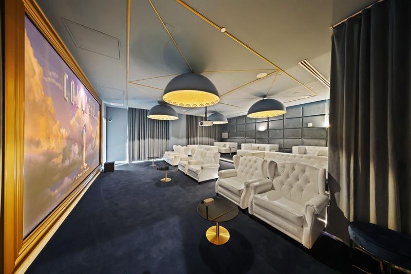 Image 33 of 41 For 2000 Metropica Way  Ph08
