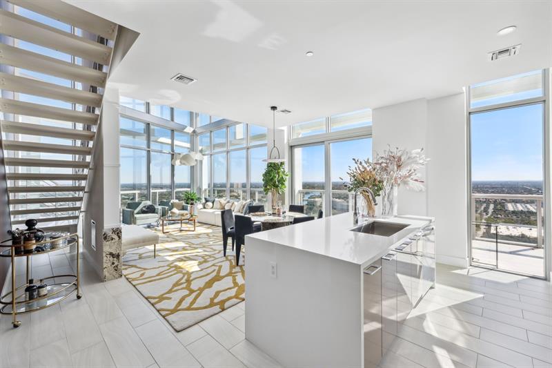 Image 2 of 47 For 2000 Metropica Way  Ph09
