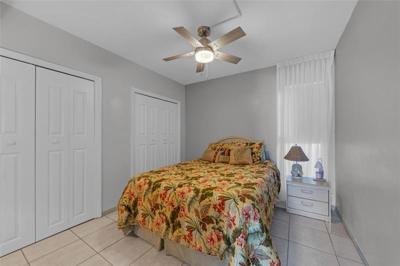 Image 10 of 41 For 745 19th Ave  138