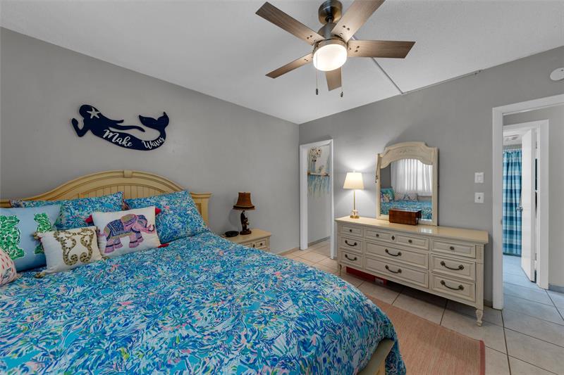 Image 31 of 41 For 745 19th Ave  138