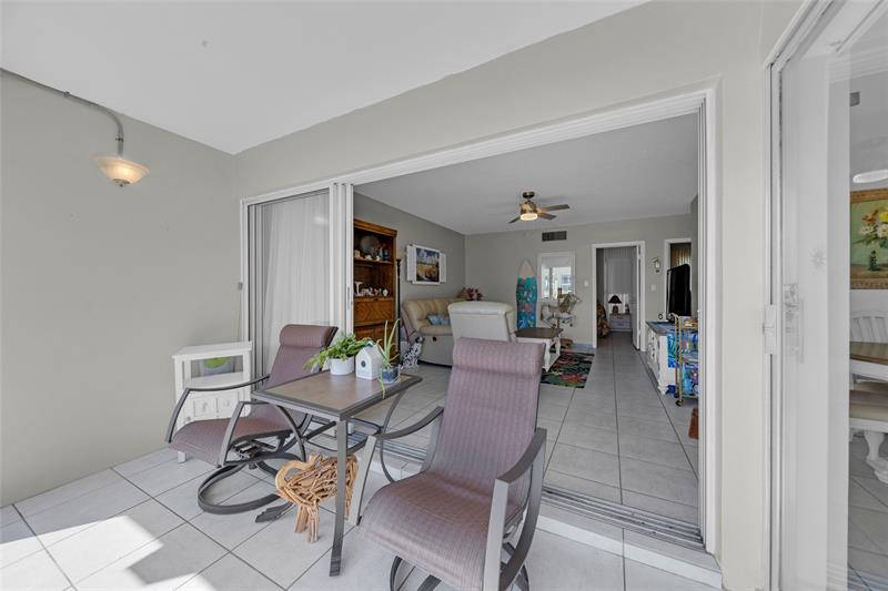 Image 36 of 41 For 745 19th Ave  138