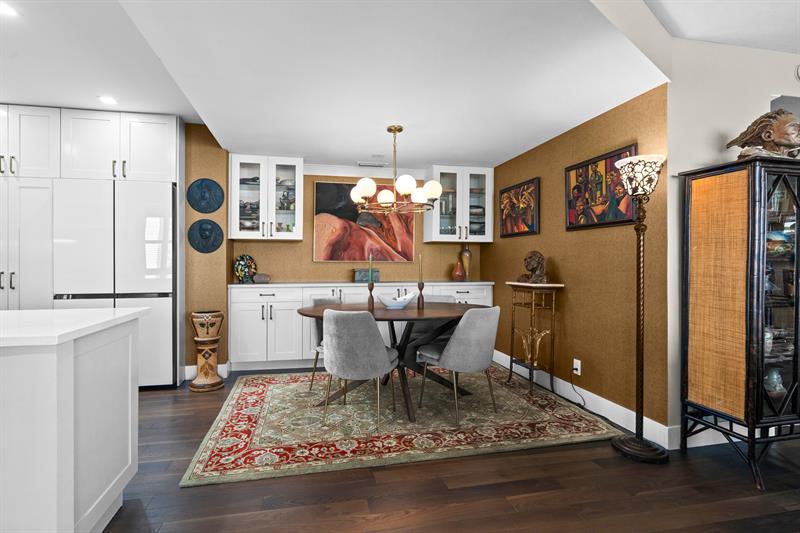 Image 16 of 53 For 3333 34th St  1101