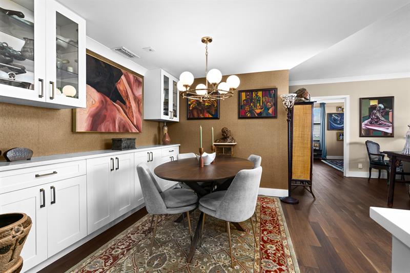 Image 20 of 53 For 3333 34th St  1101
