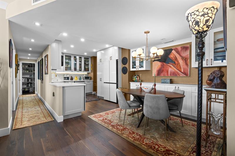 Image 3 of 53 For 3333 34th St  1101