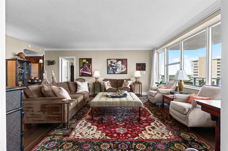 Image 4 of 53 For 3333 34th St  1101