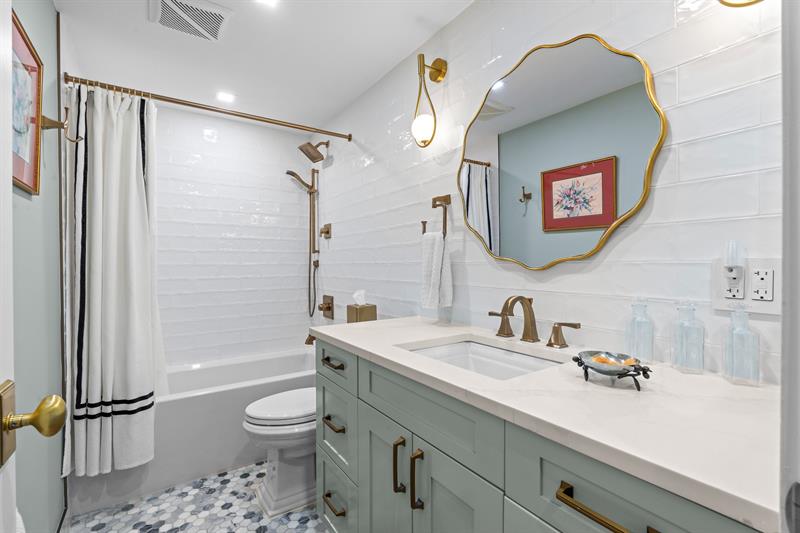 Image 45 of 53 For 3333 34th St  1101