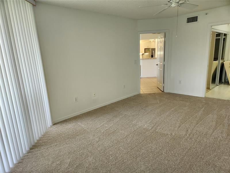 Image 25 of 63 For 7819 Granville Dr  110
