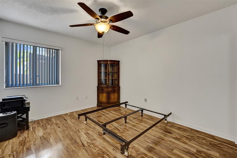 Image 29 of 63 For 7819 Granville Dr  110