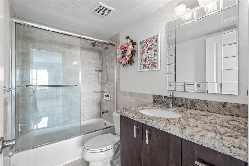 Image 19 of 54 For 340 Sunset Dr  1809