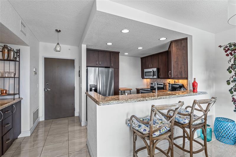Image 8 of 54 For 340 Sunset Dr  1809