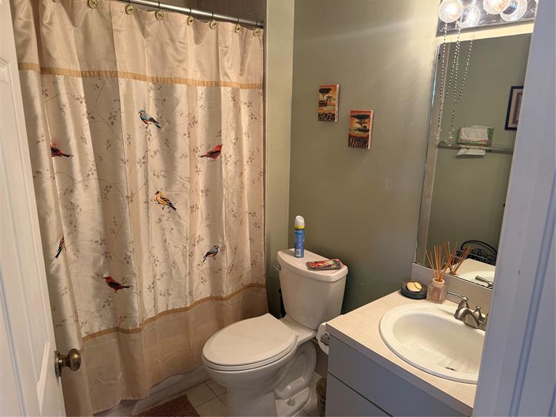 Image 31 of 53 For 18865 1st St