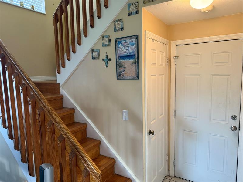 Image 33 of 53 For 18865 1st St