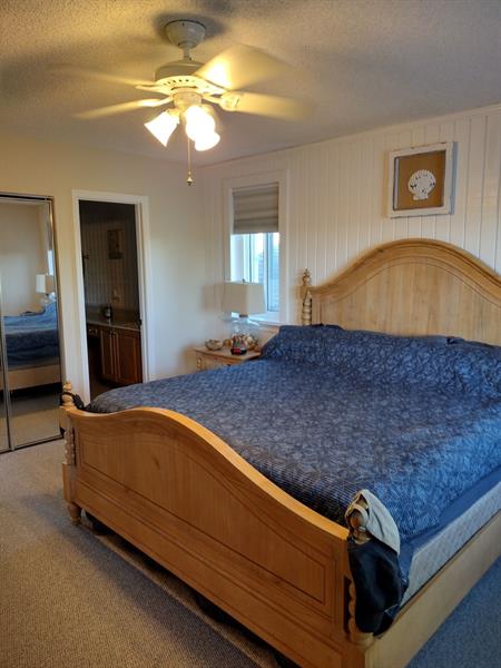 Image 17 of 30 For 14531 Hickory Ct