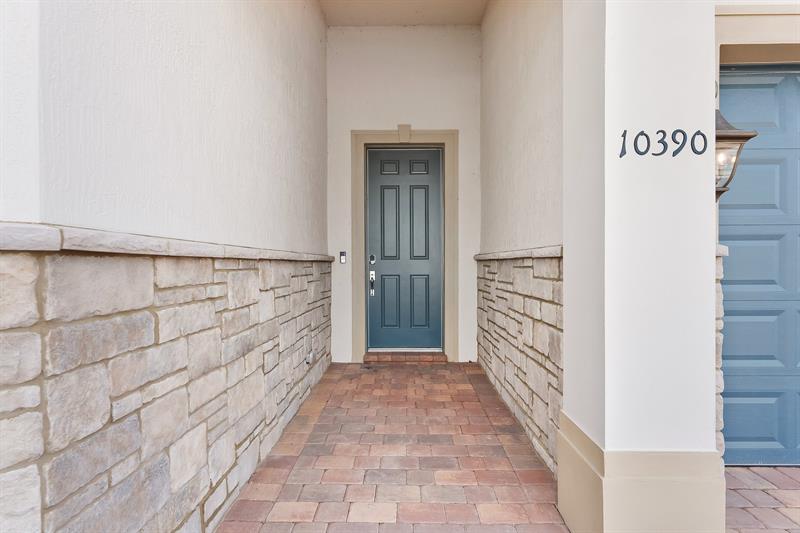 Image 27 of 34 For 10390 Northbrook Circle