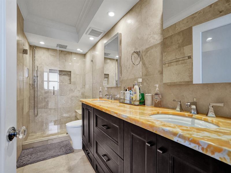 Image 22 of 42 For 209 Fort Lauderdale Beach Blvd  6c