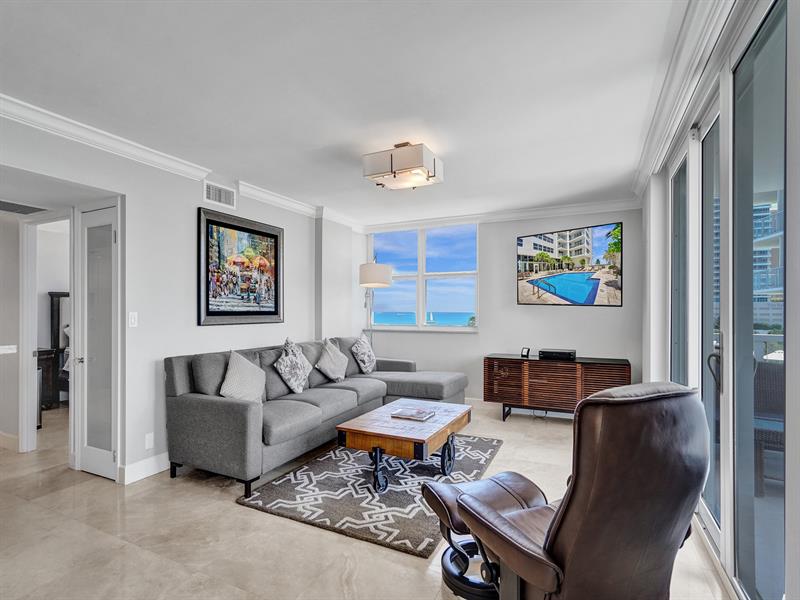 Image 3 of 42 For 209 Fort Lauderdale Beach Blvd  6c