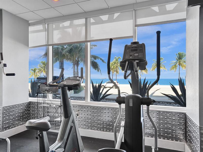 Image 35 of 42 For 209 Fort Lauderdale Beach Blvd  6c