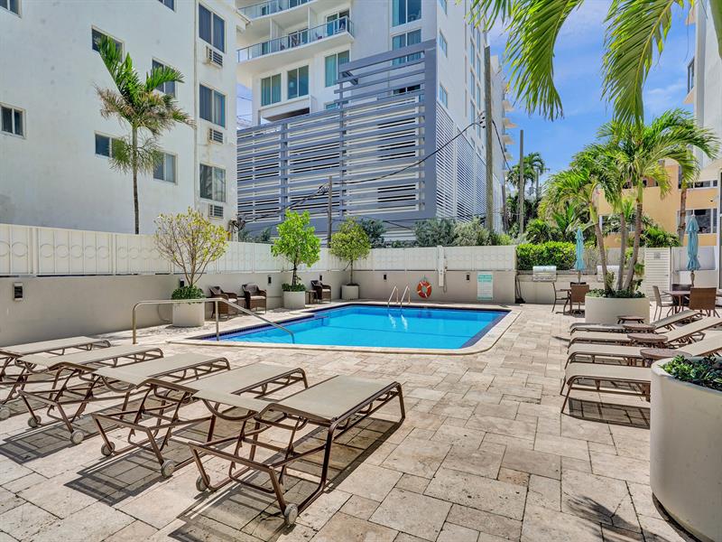 Image 39 of 42 For 209 Fort Lauderdale Beach Blvd  6c