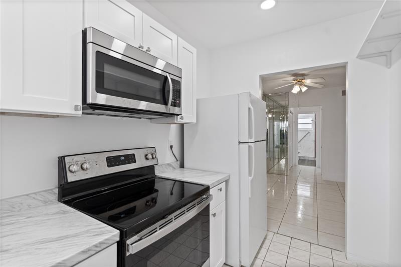 Image 16 of 29 For 721 Atlantic Shores  110