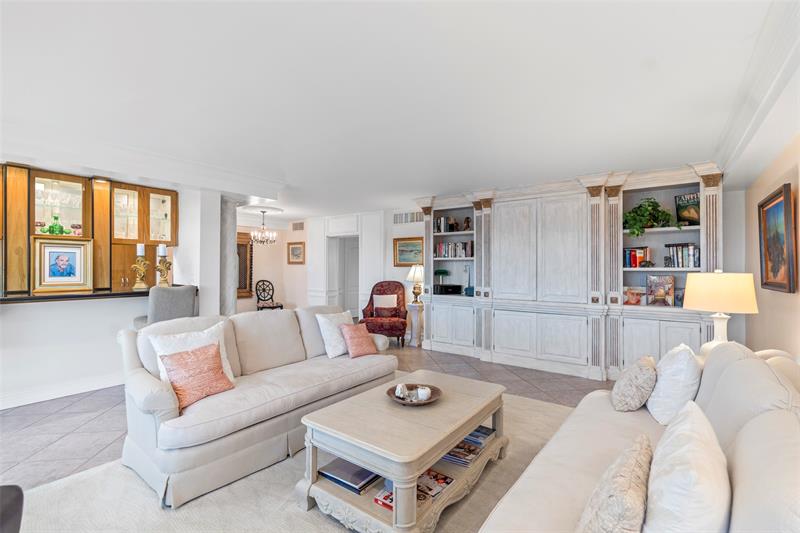 Image 20 of 30 For 3050 47th Ct  403
