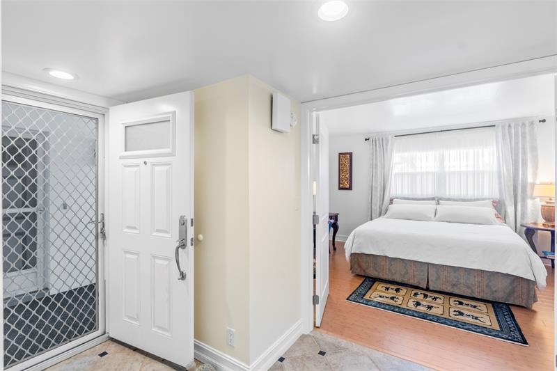 Image 29 of 30 For 3050 47th Ct  403