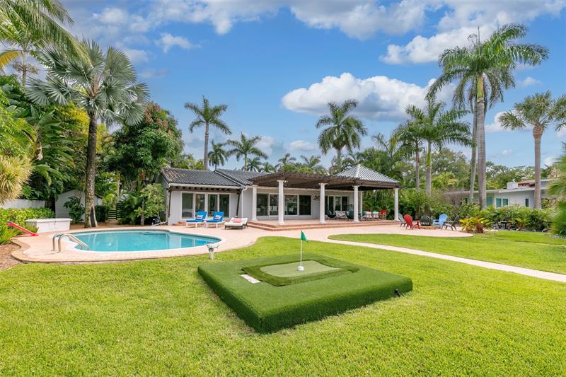 Image 51 of 60 For 913 Coconut Dr