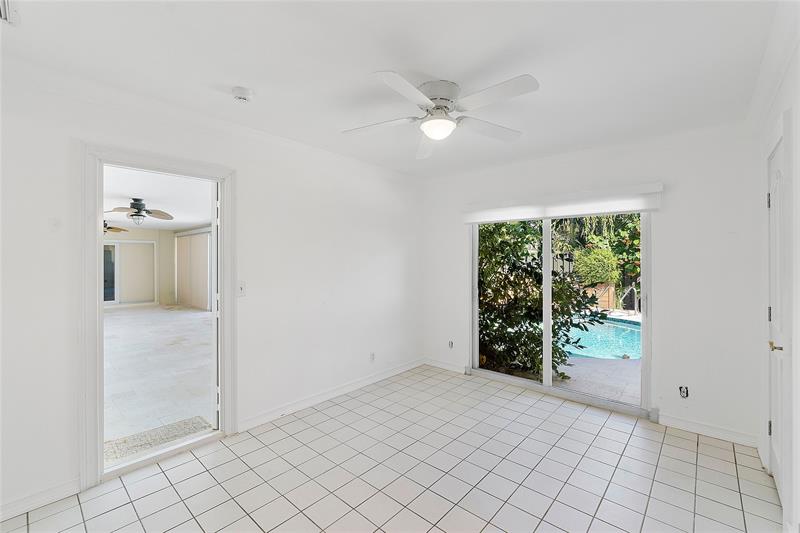 Image 60 of 73 For 3560 30th Ave