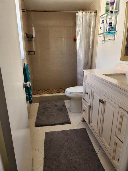 Image 20 of 32 For 11358 Taft St  11358