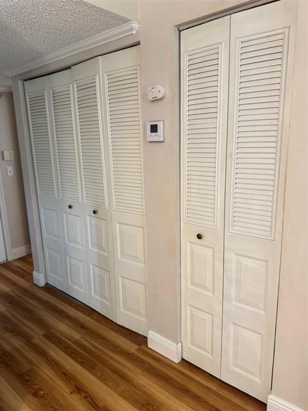 Image 17 of 30 For 3774 Inverrary Blvd  106p