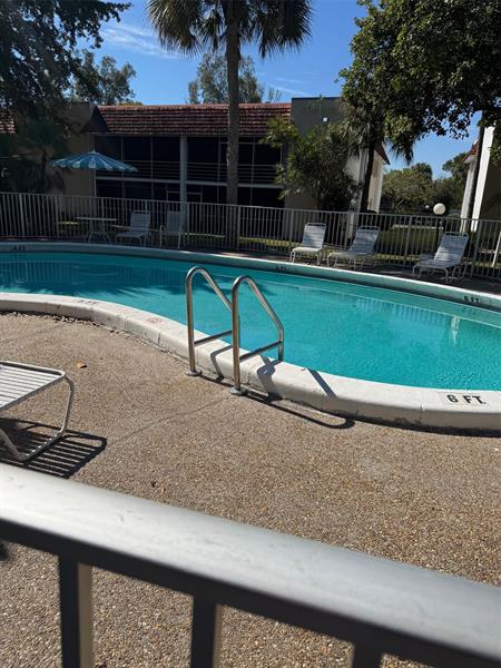 Image 26 of 30 For 3774 Inverrary Blvd  106p