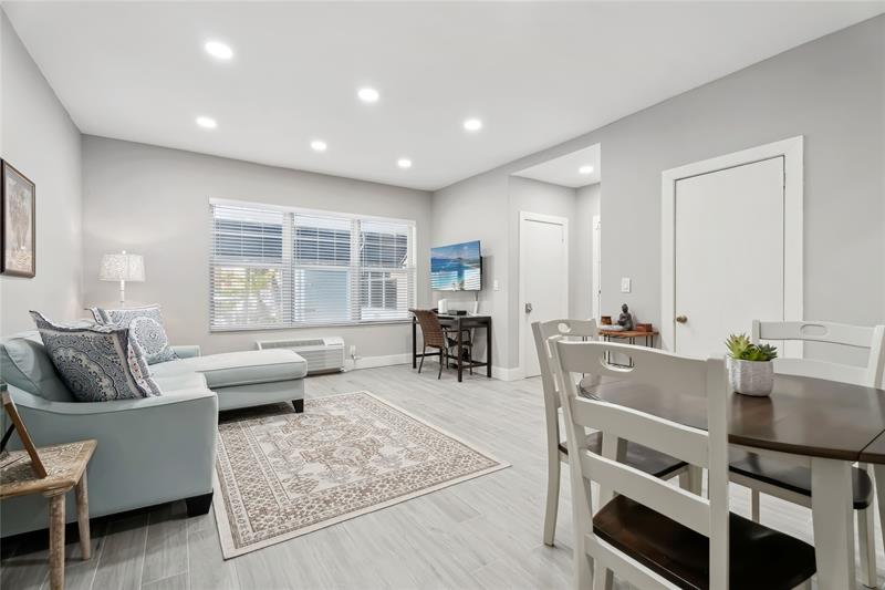 Image 3 of 14 For 326 Harrison St  103a