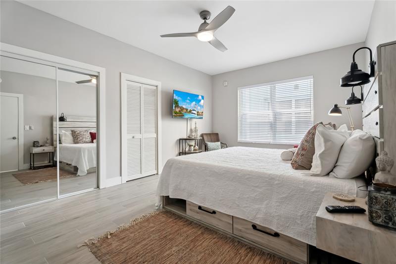 Image 7 of 14 For 326 Harrison St  103a